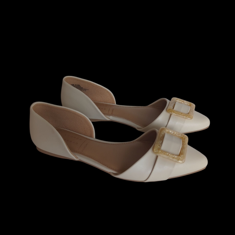 LC Lauren Conrad Azra Buckle Dress Flats 7.5M Bone Cream Pointed Toe